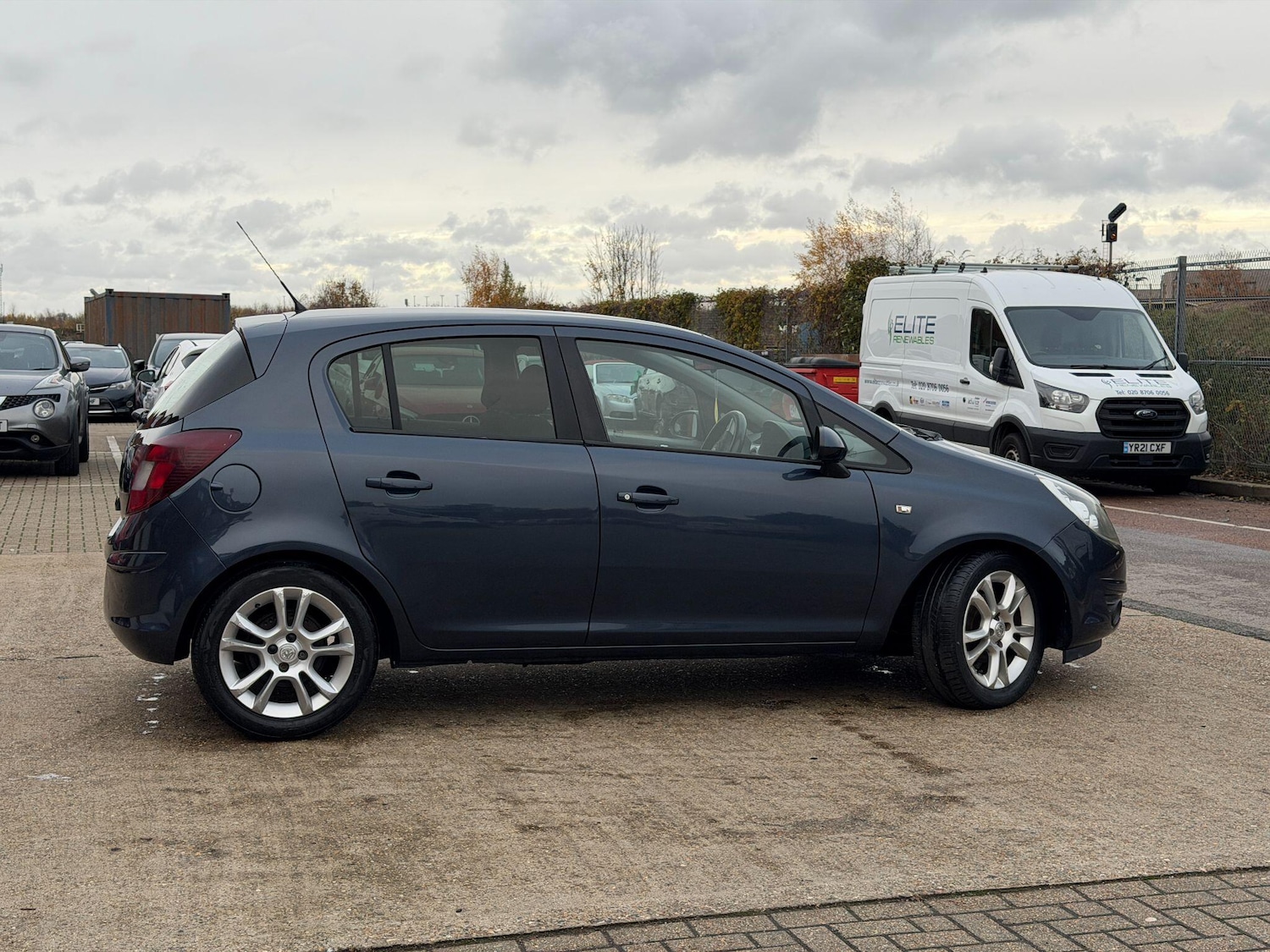Used Vauxhall Corsa 2009 for sale - 76994390: Photo 8