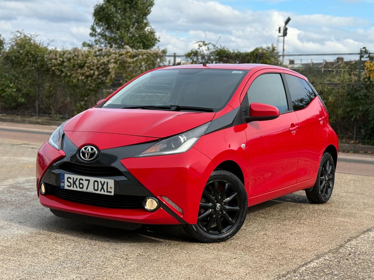 Used Toyota AYGO 2017 for sale - 76997588: Photo 13