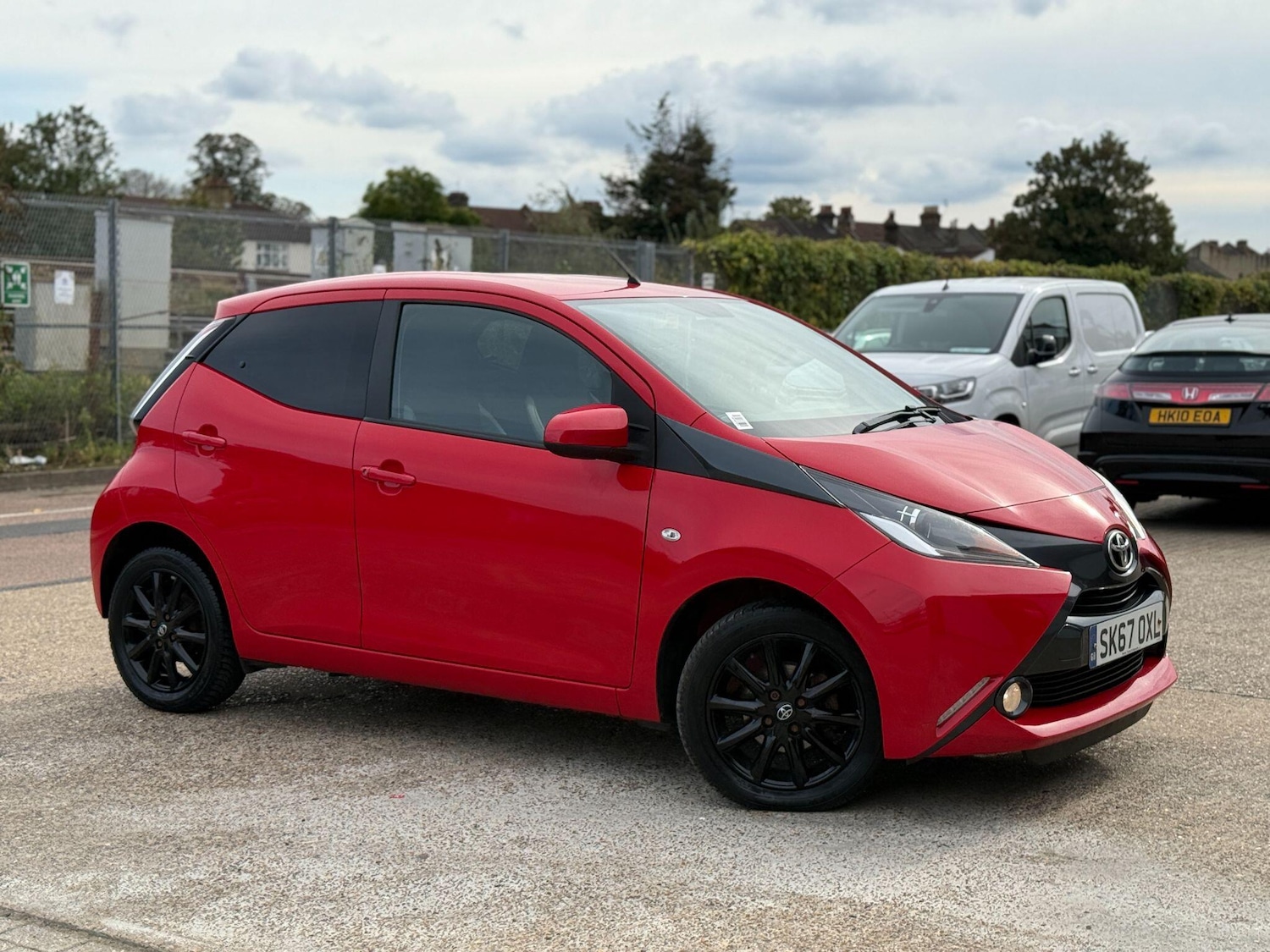 Used Toyota AYGO 2017 for sale - 76997588: Photo 4