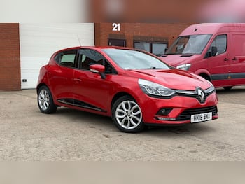 Used Renault Clio 2018 for sale - 79782098: Photo