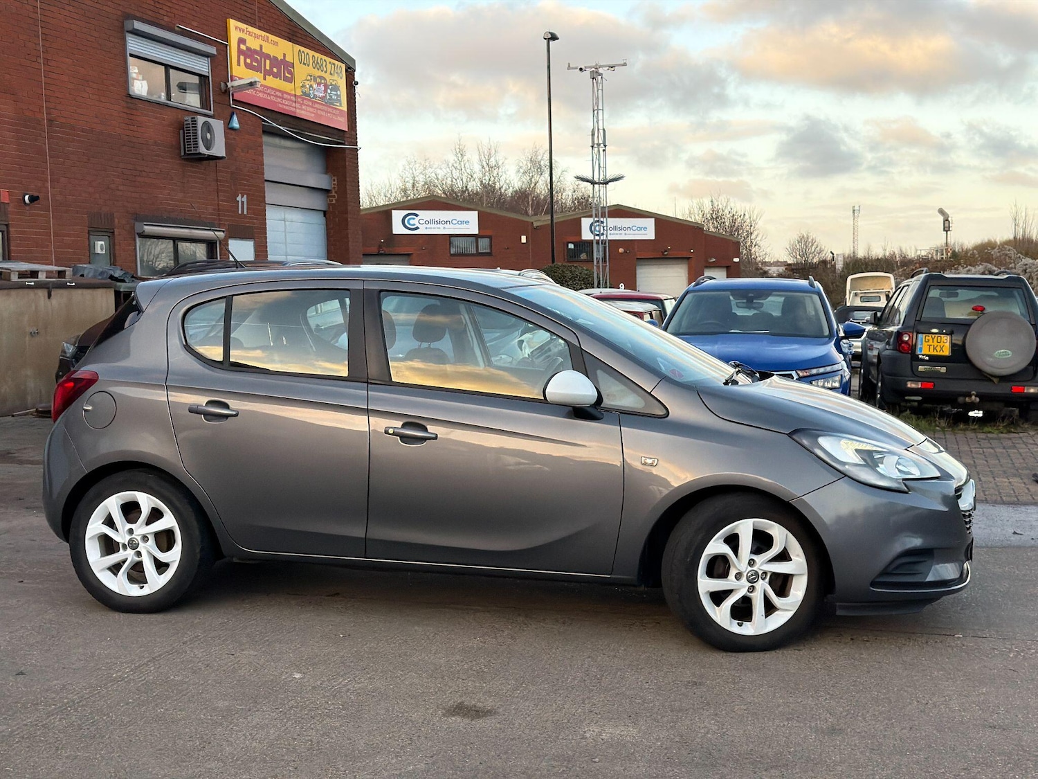 Used Vauxhall Corsa for sale - 77017086: Photo 5
