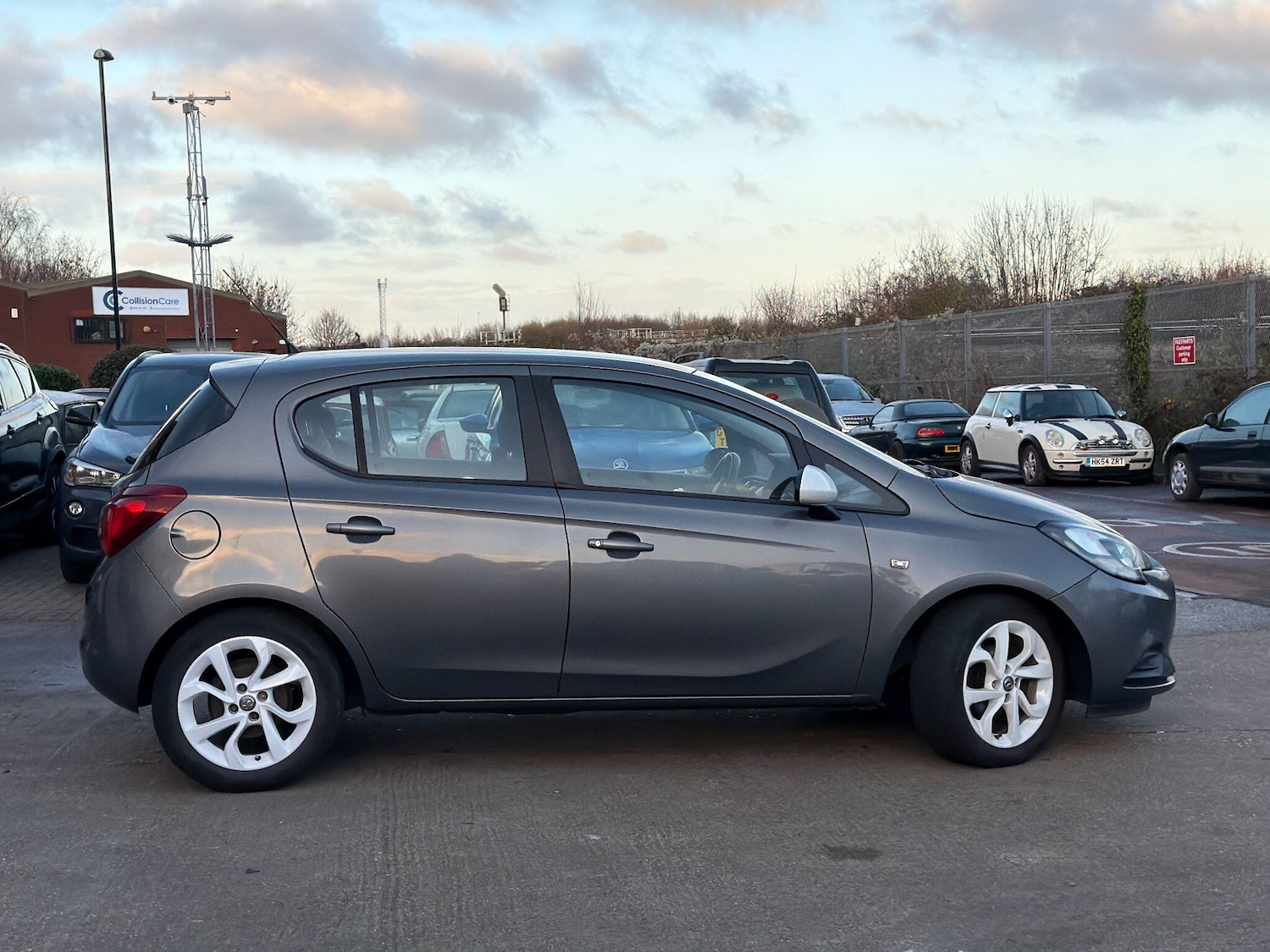Used Vauxhall Corsa for sale - 77017086: Photo 6