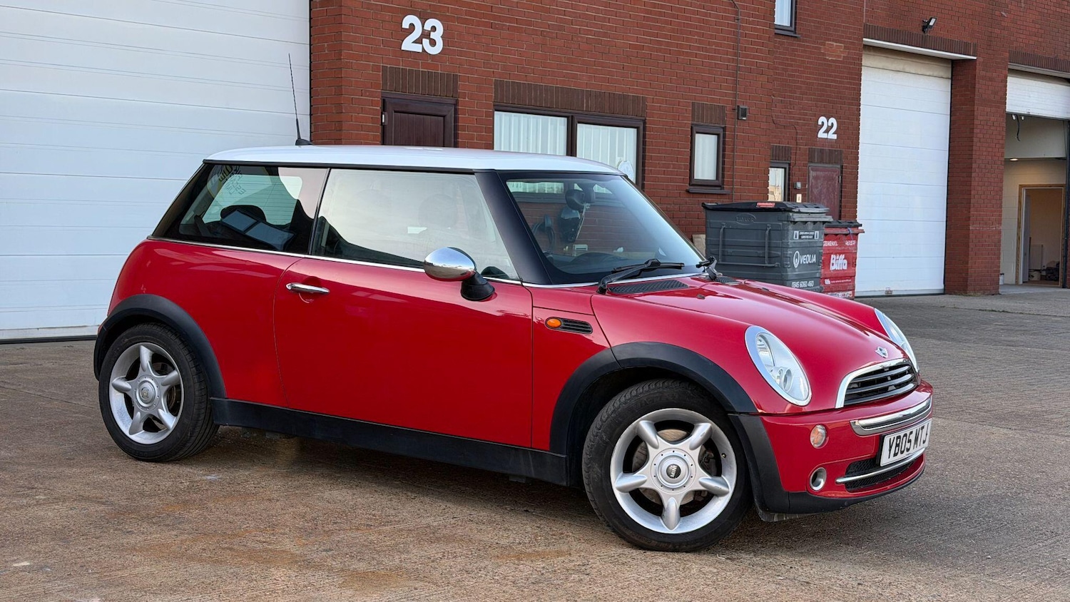 Used MINI Hatch 2005 for sale - 78184371: Photo 4