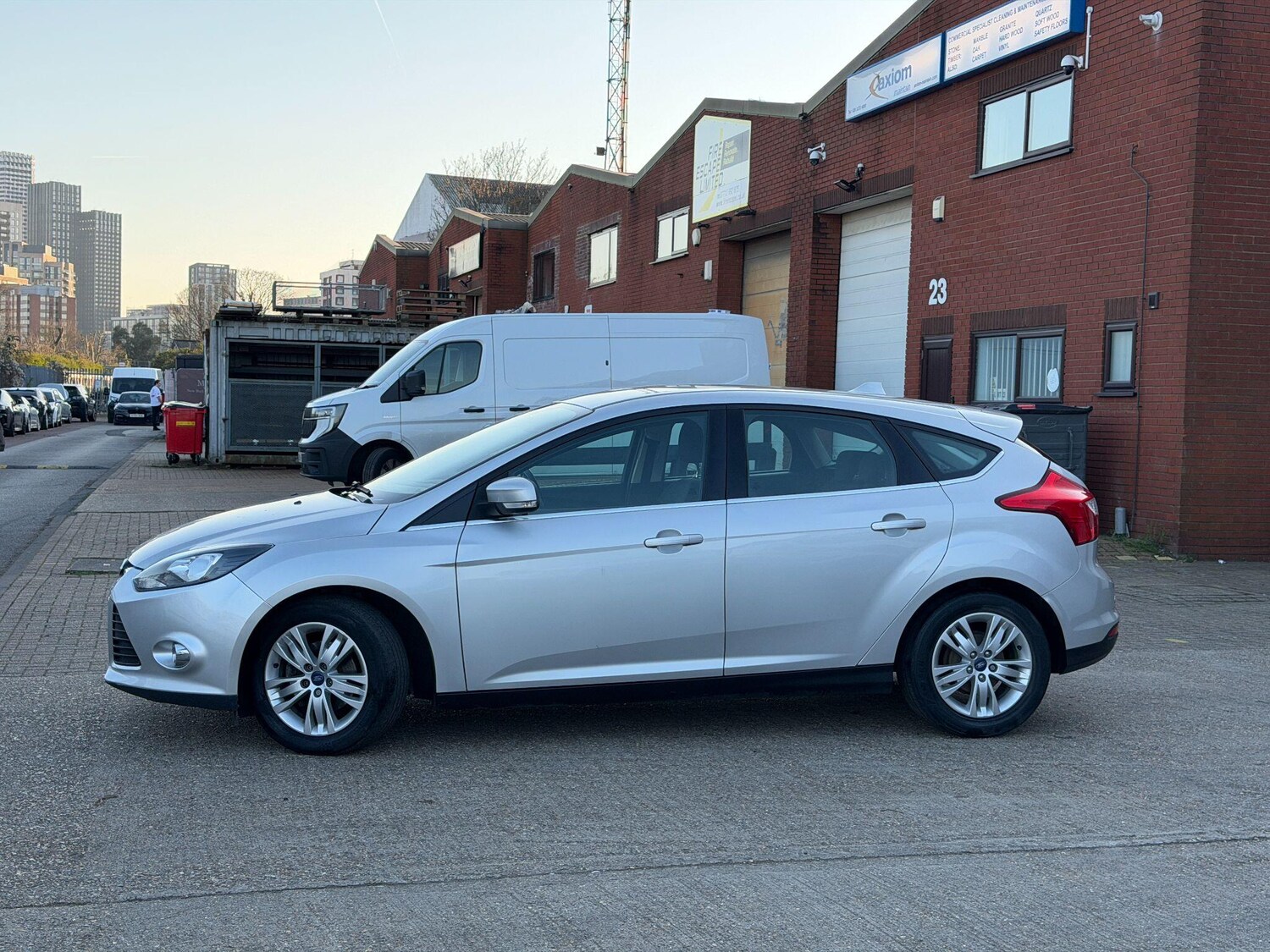 Used Ford Focus 2014 for sale - 77939407: Photo 14