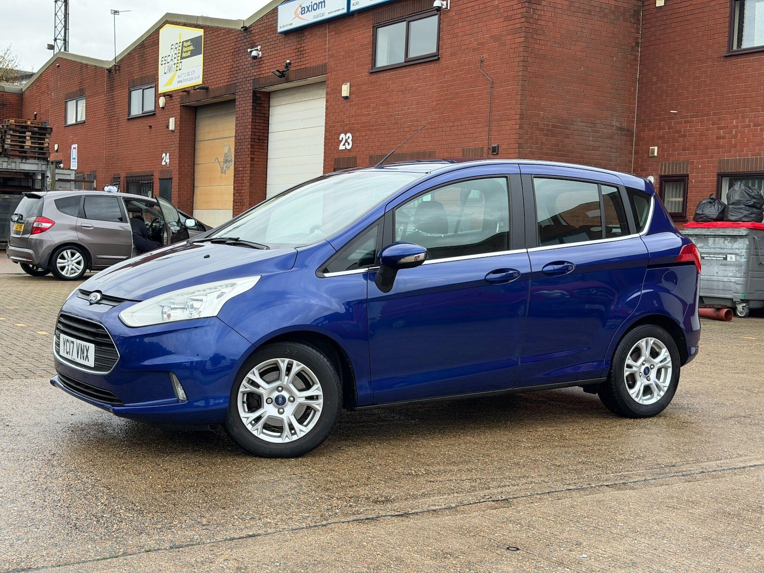 Used Ford B-MAX 2017 for sale - 76584638: Photo 16