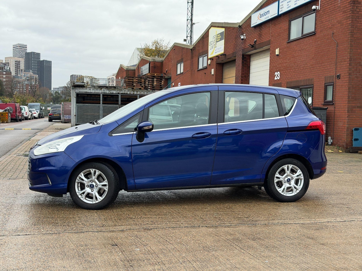 Used Ford B-MAX 2017 for sale - 76584638: Photo 17