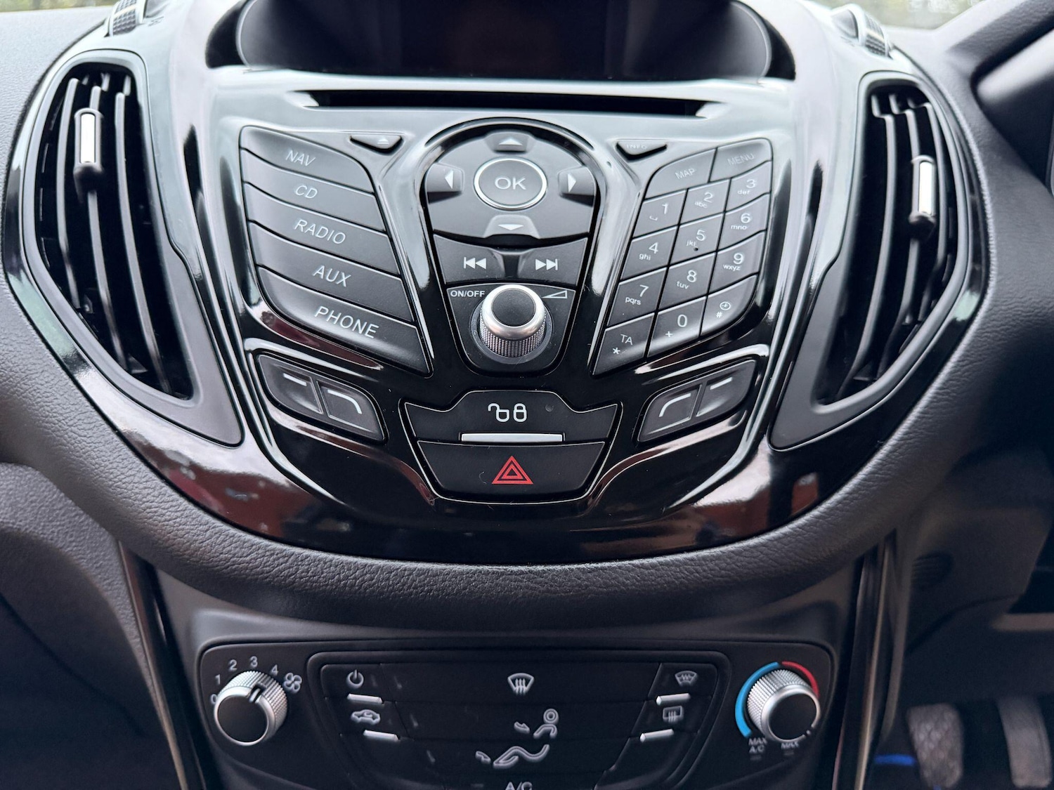 Used Ford B-MAX 2017 for sale - 76584638: Photo 31