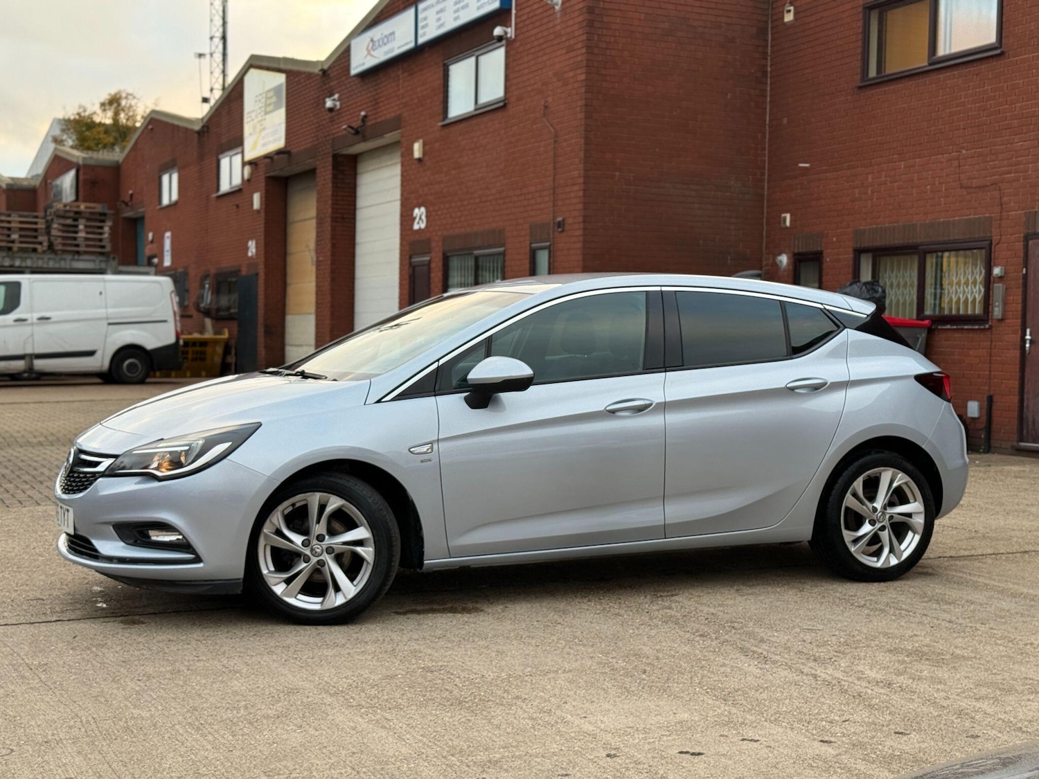 Used Vauxhall Astra 2016 for sale - 76522514: Photo 16