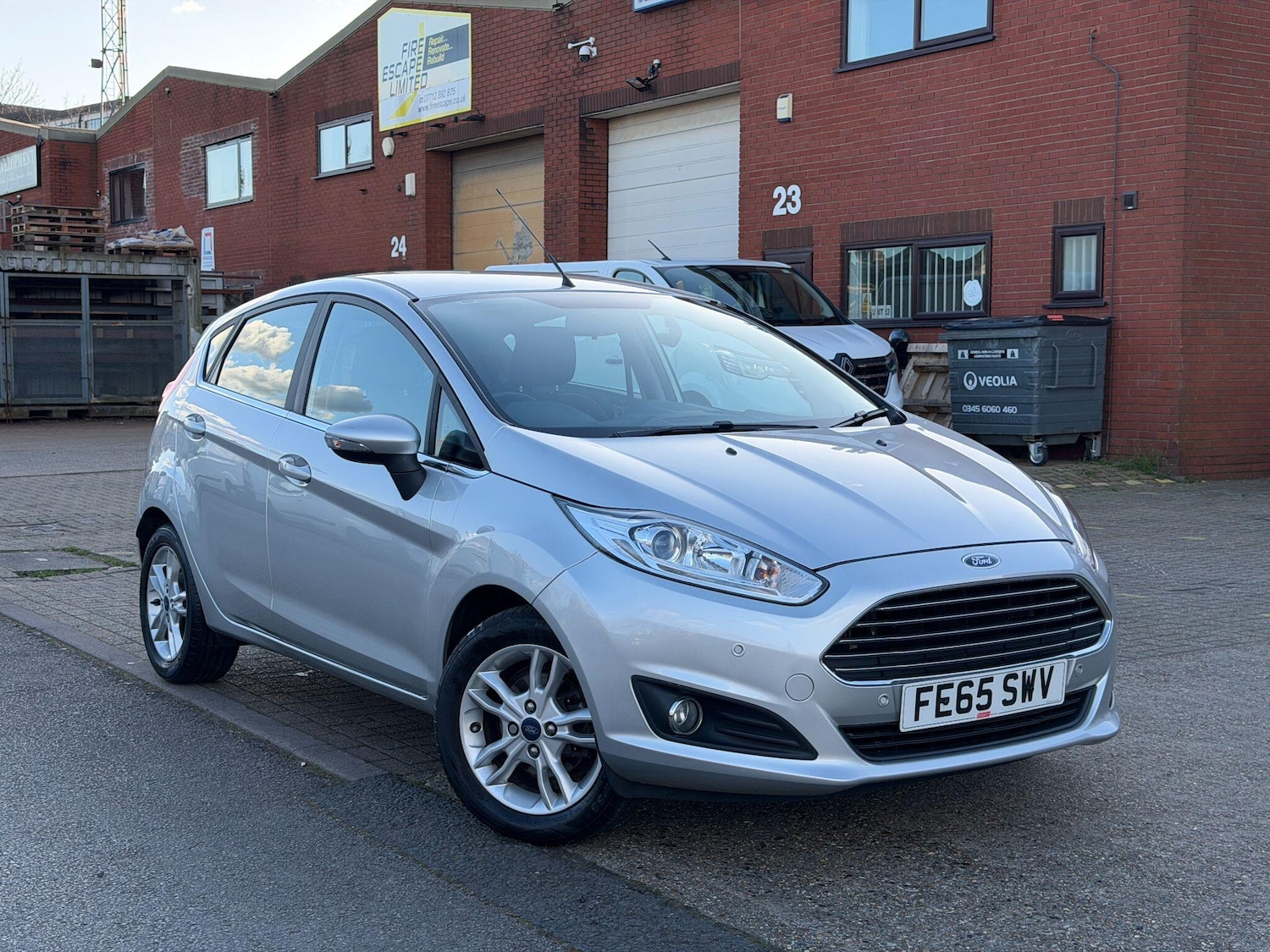Used Ford Fiesta 2016 for sale - 77893132: Photo 3