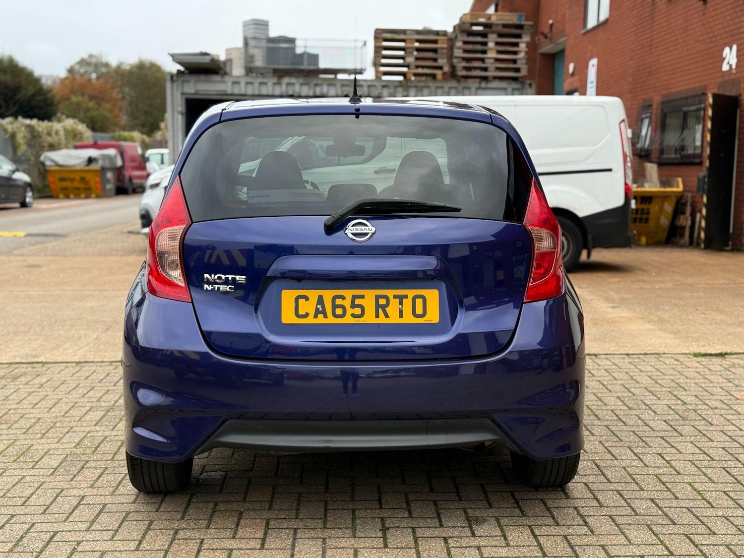 Used Nissan Note 2015 for sale - 76549671: Photo 12