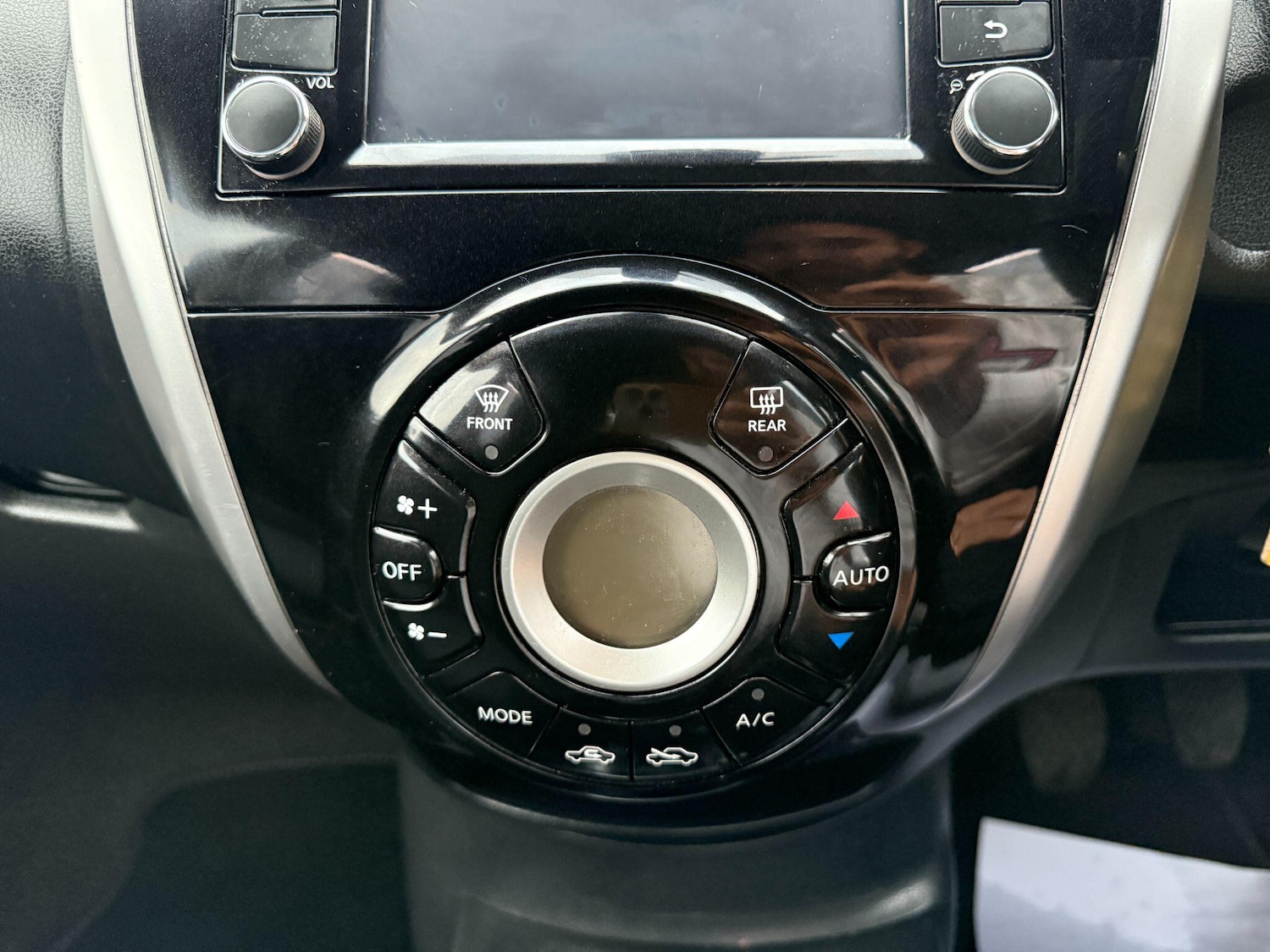 Used Nissan Note 2015 for sale - 76549671: Photo 29