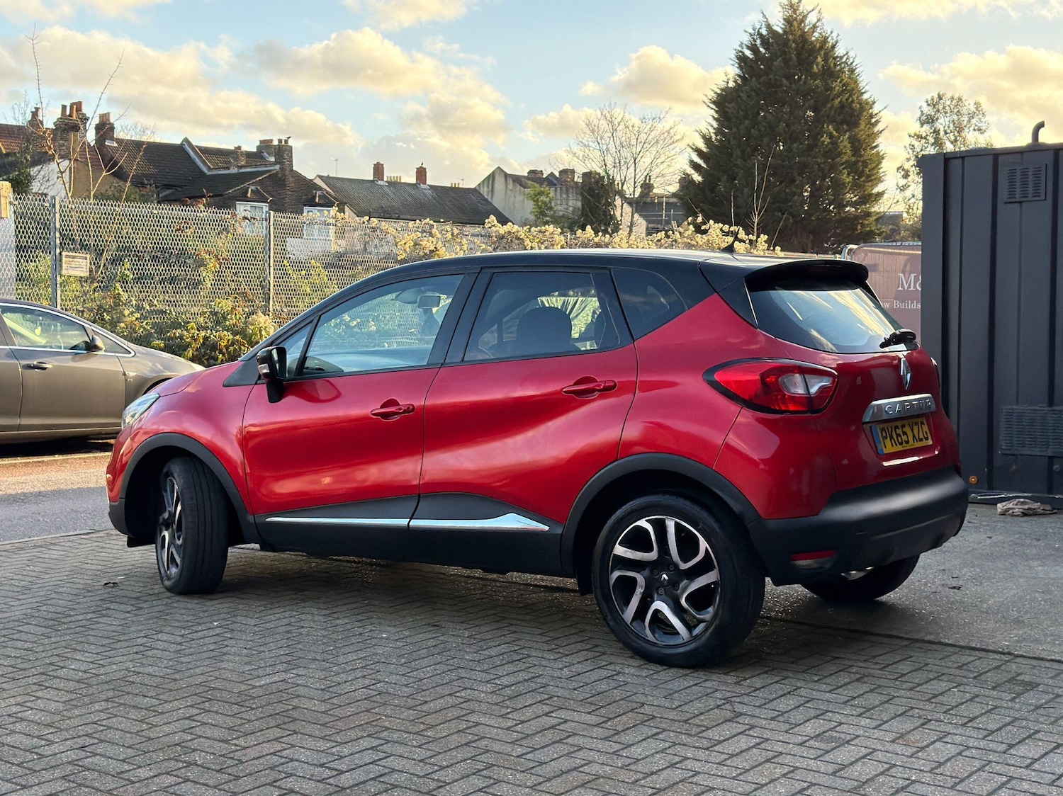 Used Renault Captur 2015 for sale - 76991730: Photo 15