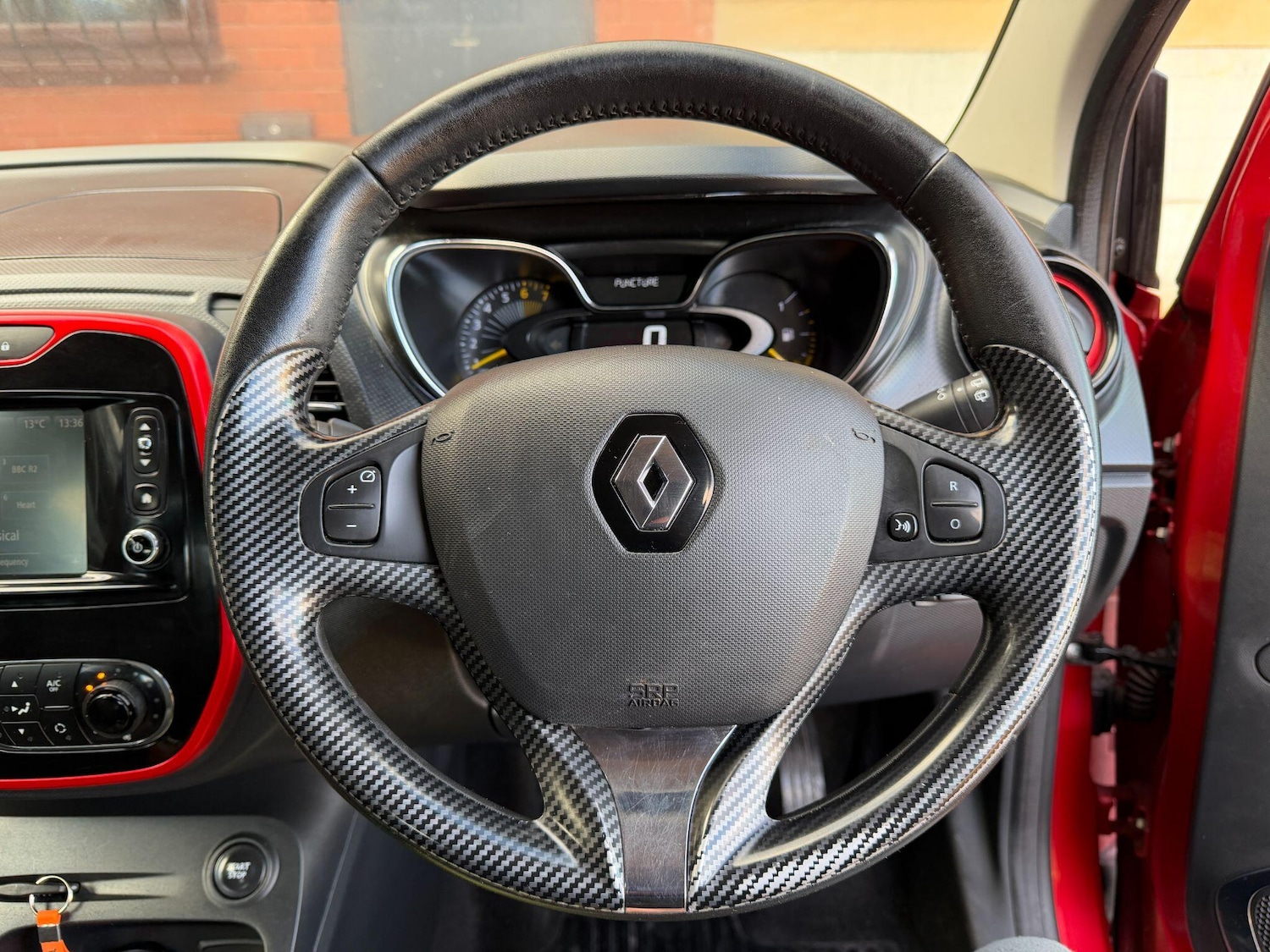 Used Renault Captur 2015 for sale - 76991730: Photo 22