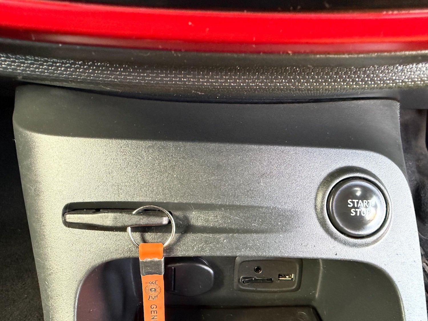 Used Renault Captur 2015 for sale - 76991730: Photo 24