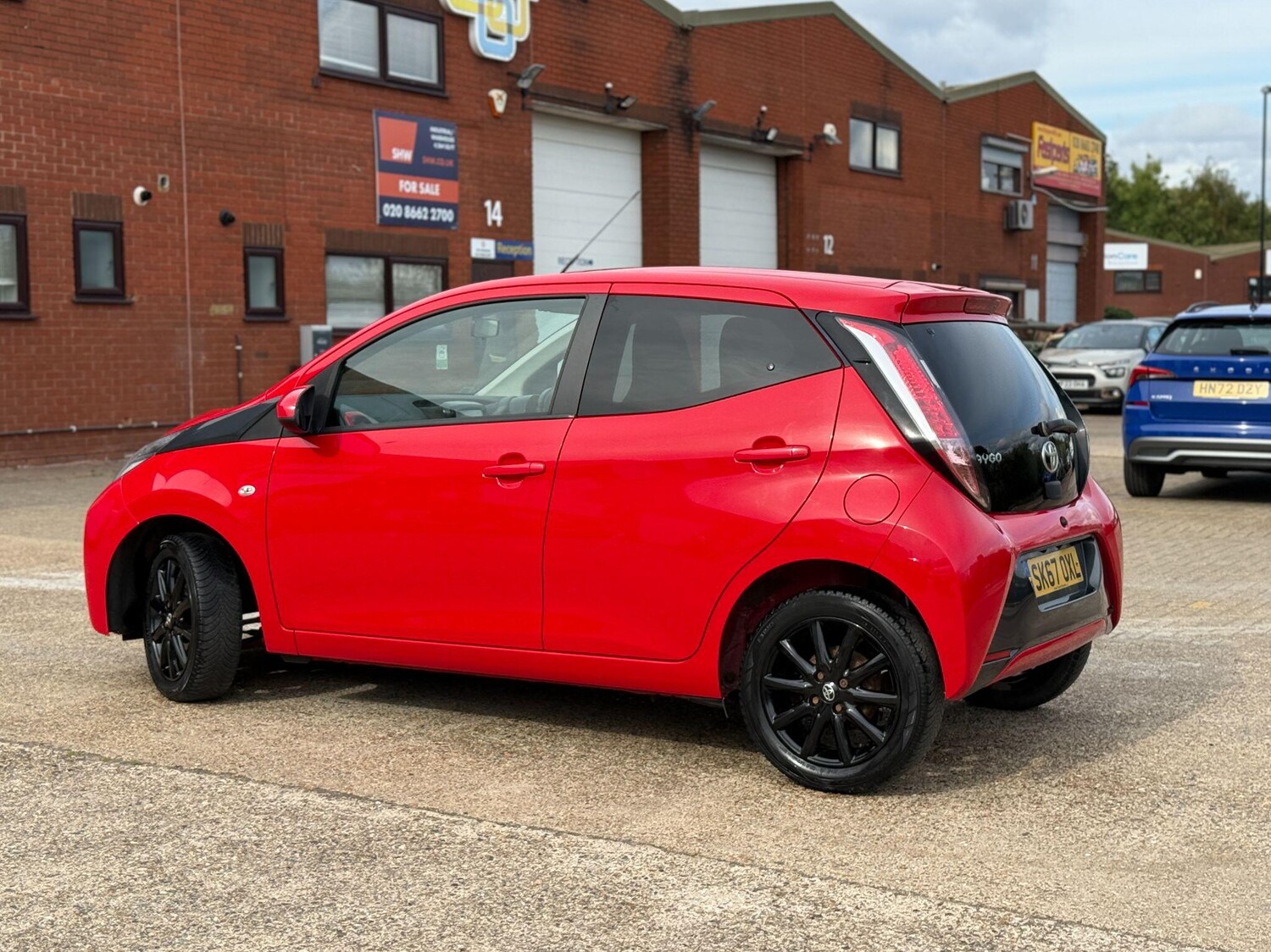 Used Toyota AYGO 2017 for sale - 76094923: Photo 19