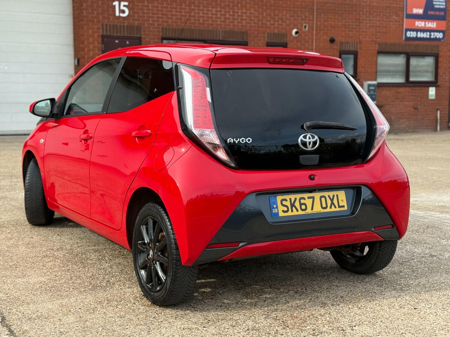 Used Toyota AYGO 2017 for sale - 76094923: Photo 21