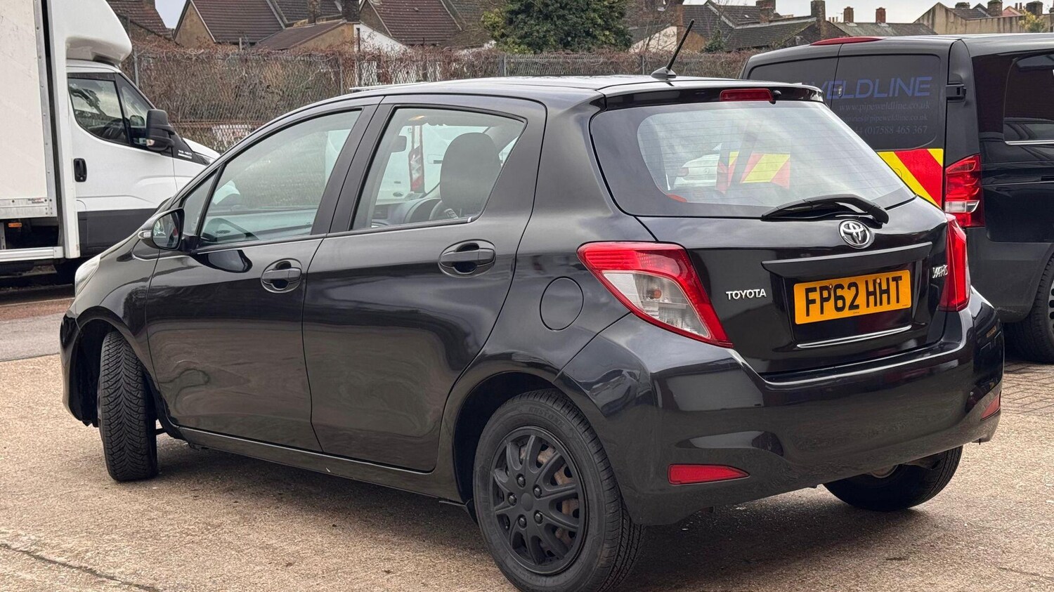 Used Toyota Yaris for sale - 77496534: Photo 16