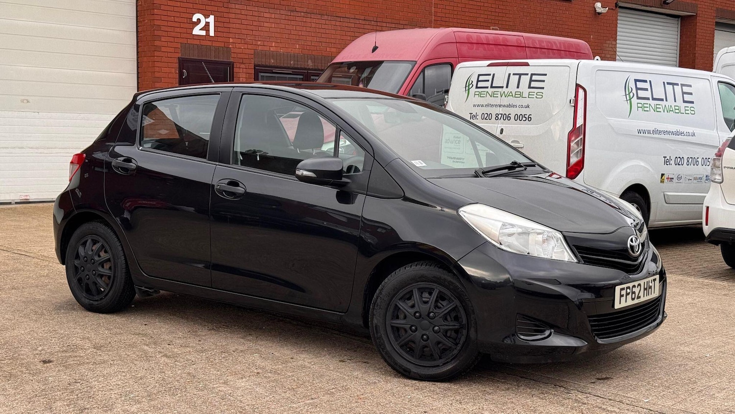 Used Toyota Yaris for sale - 77496534: Photo 5