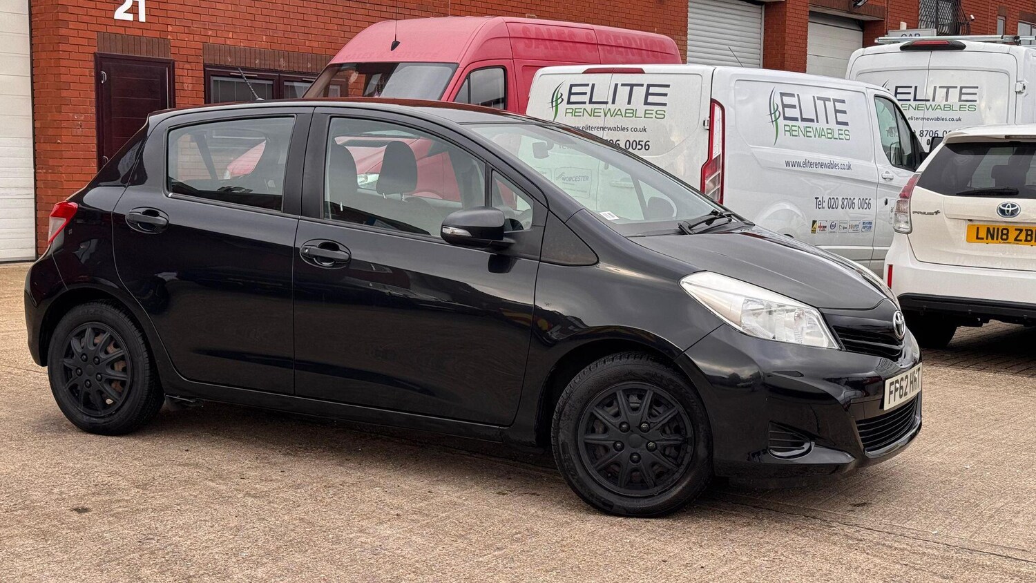 Used Toyota Yaris for sale - 77496534: Photo 7