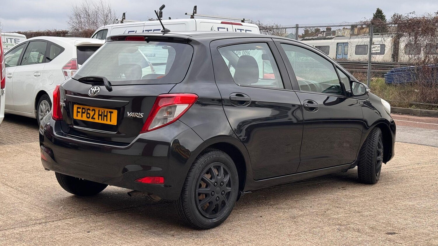 Used Toyota Yaris for sale - 77496534: Photo 8