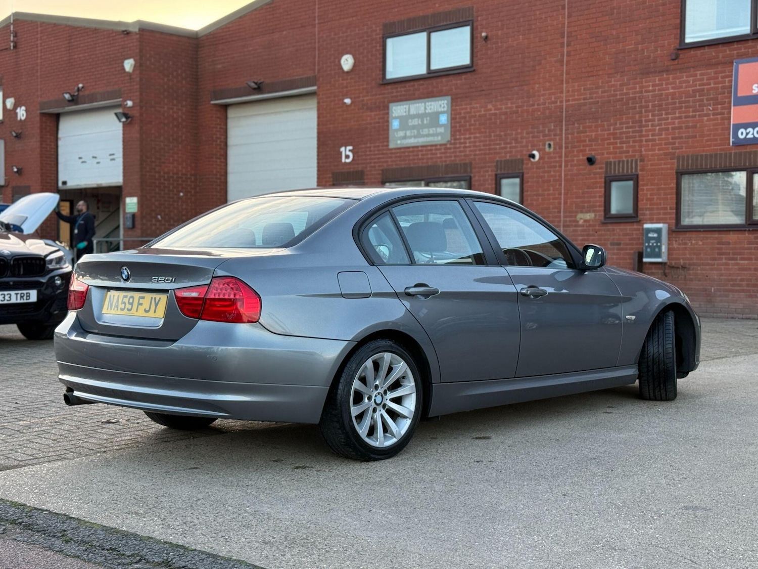 Used BMW 3 Series 2009 for sale - 76457130: Photo 10