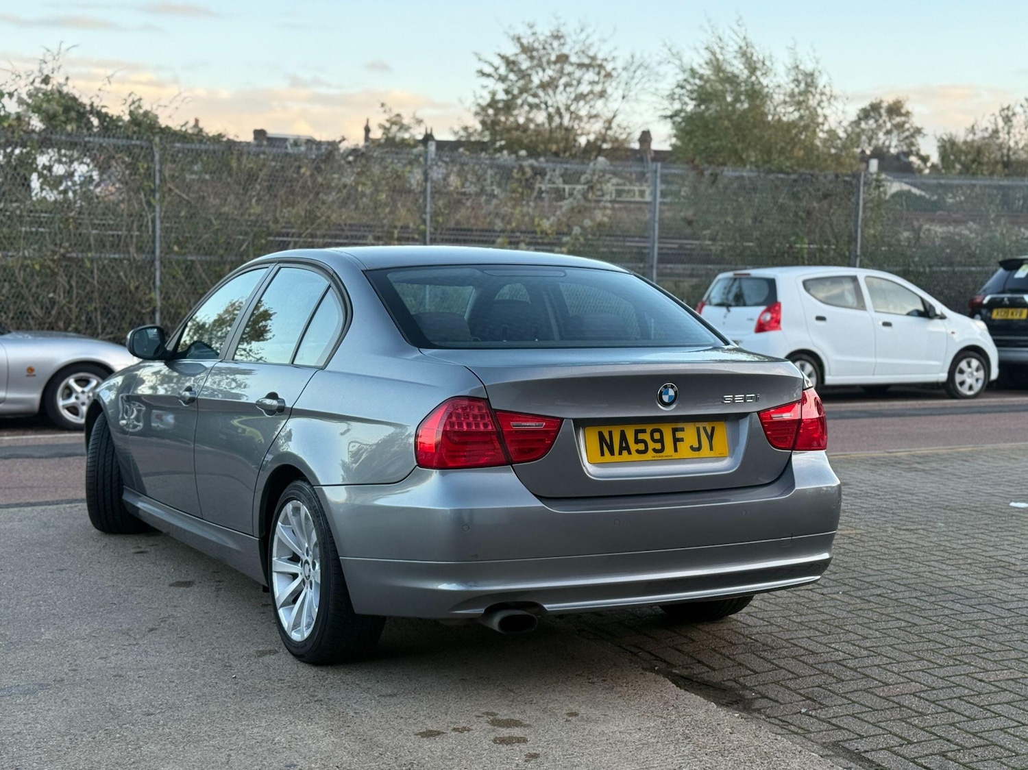 Used BMW 3 Series 2009 for sale - 76457130: Photo 19