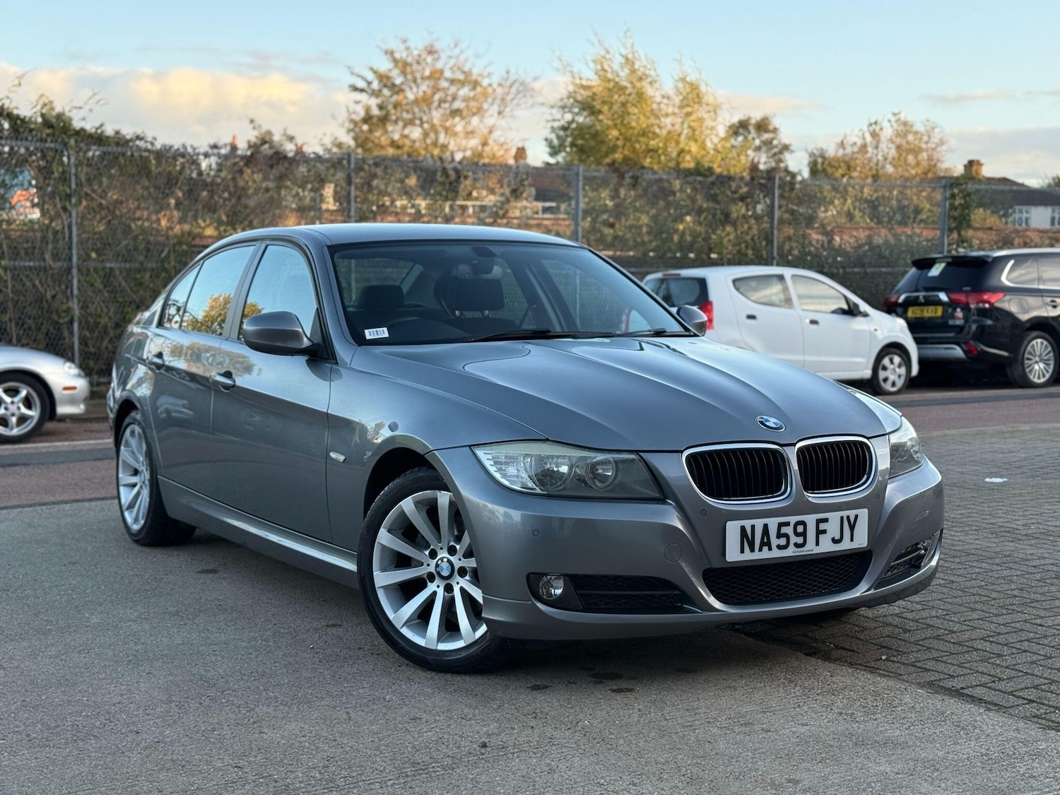 Used BMW 3 Series 2009 for sale - 76457130: Photo 3