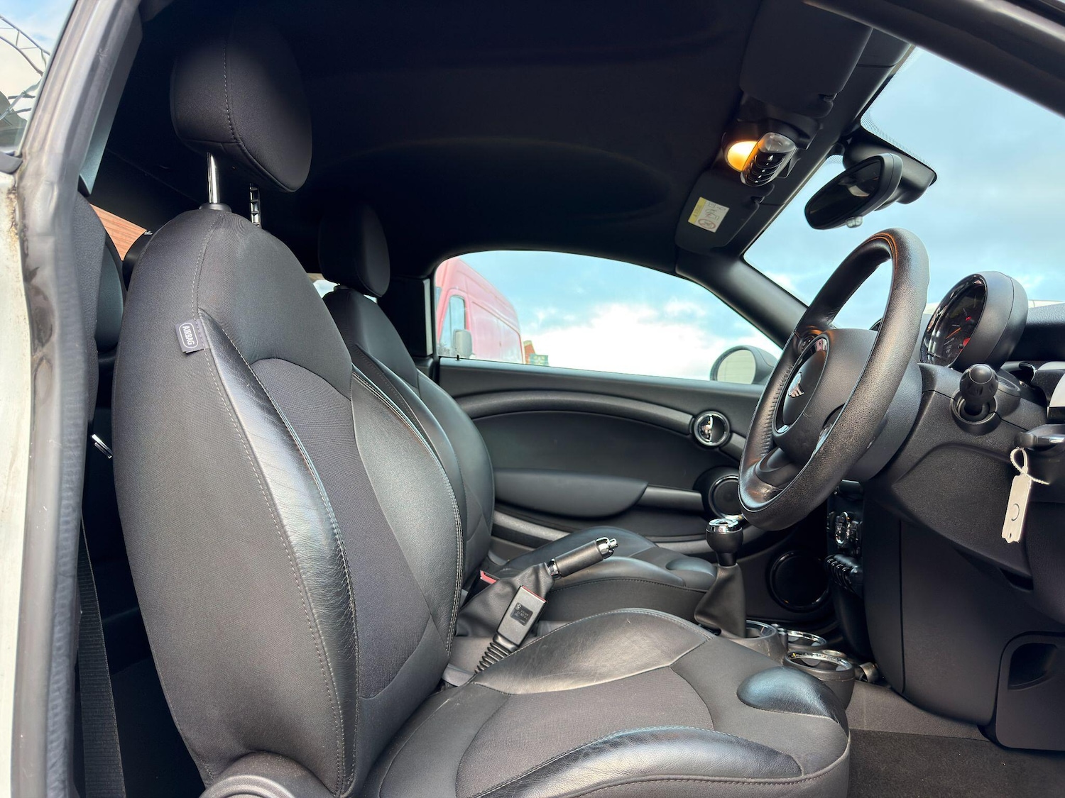 Used MINI Coupe 2015 for sale - 76912623: Photo 16