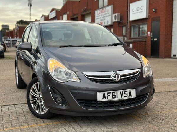 Used Vauxhall Corsa 2011 for sale - 76109506: Photo 1