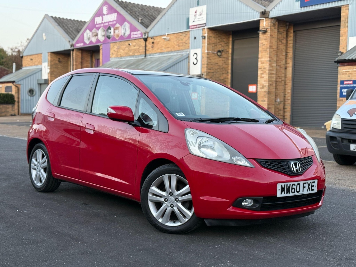 Used Honda Jazz 2011 for sale - 76167574: Photo 4