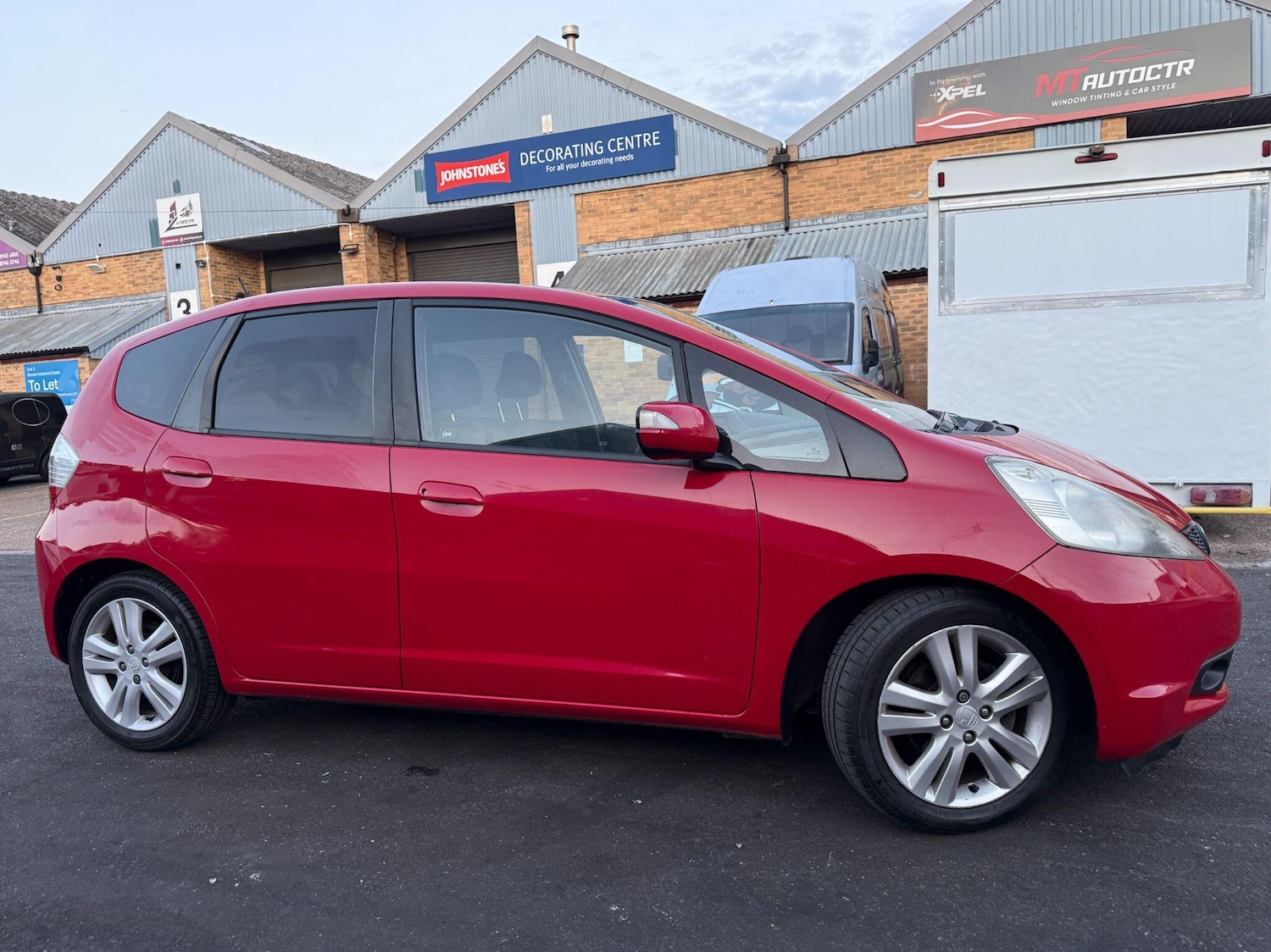 Used Honda Jazz 2011 for sale - 76167574: Photo 5