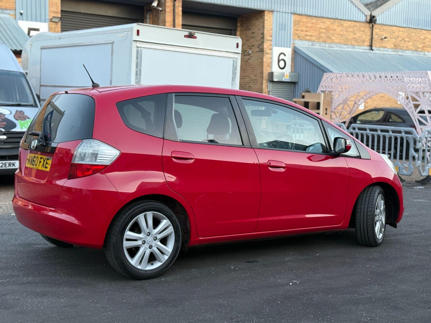 Used Honda Jazz 2011 for sale - 76167574: Photo 8