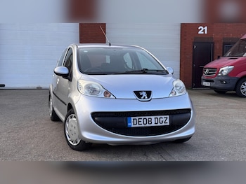 (08) - 1.0 12V Urban 2 Tronic Euro 4 5dr