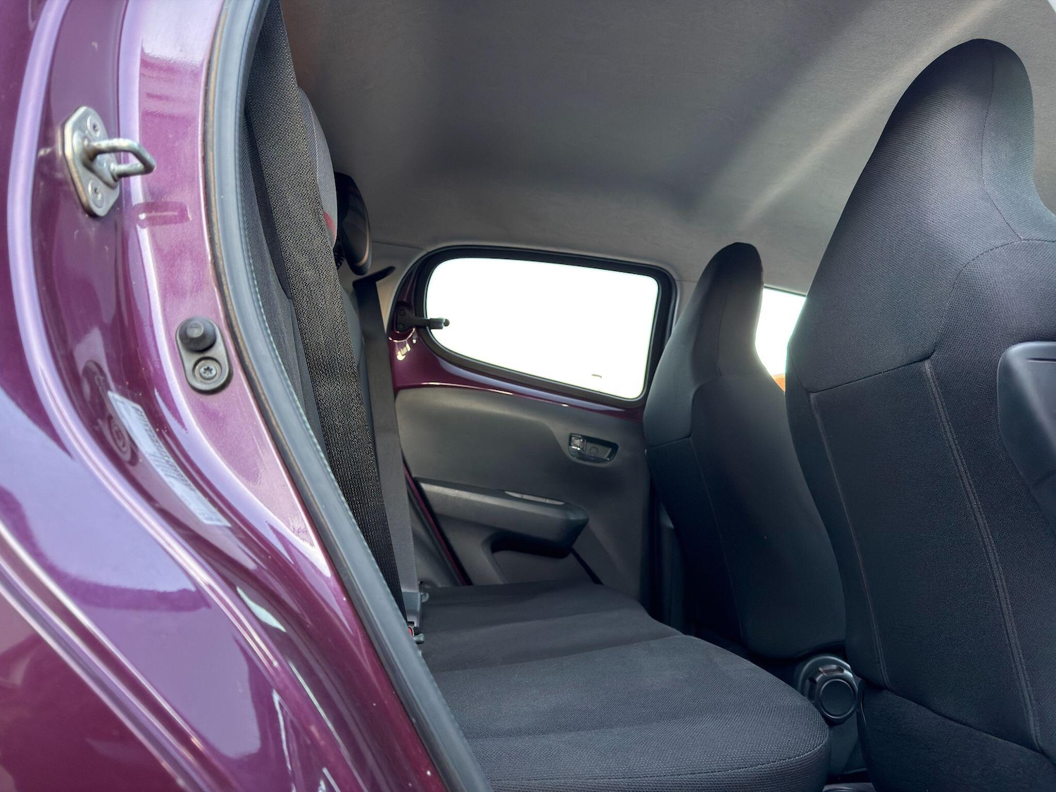 Used Peugeot 108 2015 for sale - 77977843: Photo 20