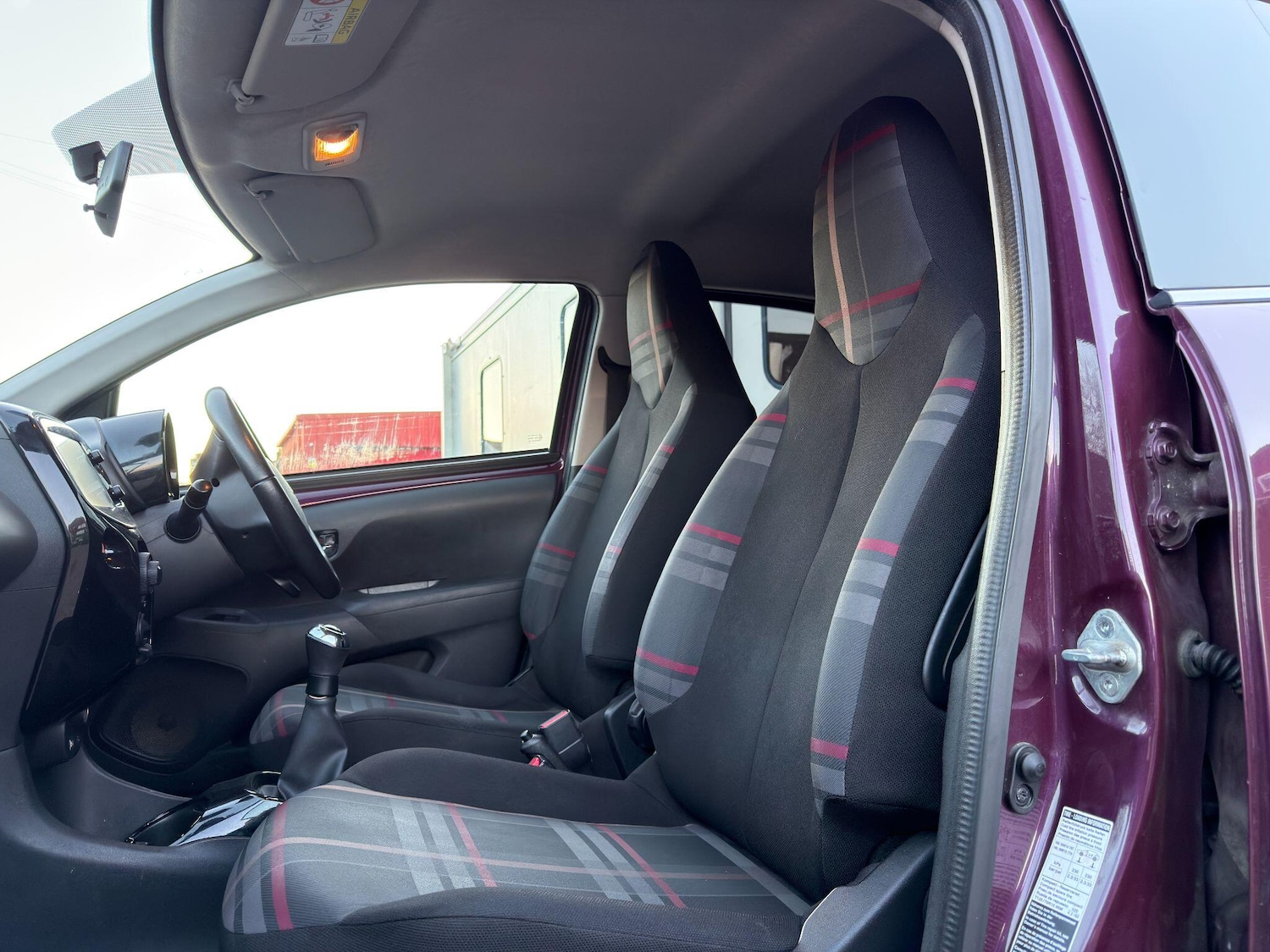 Used Peugeot 108 2015 for sale - 77977843: Photo 22