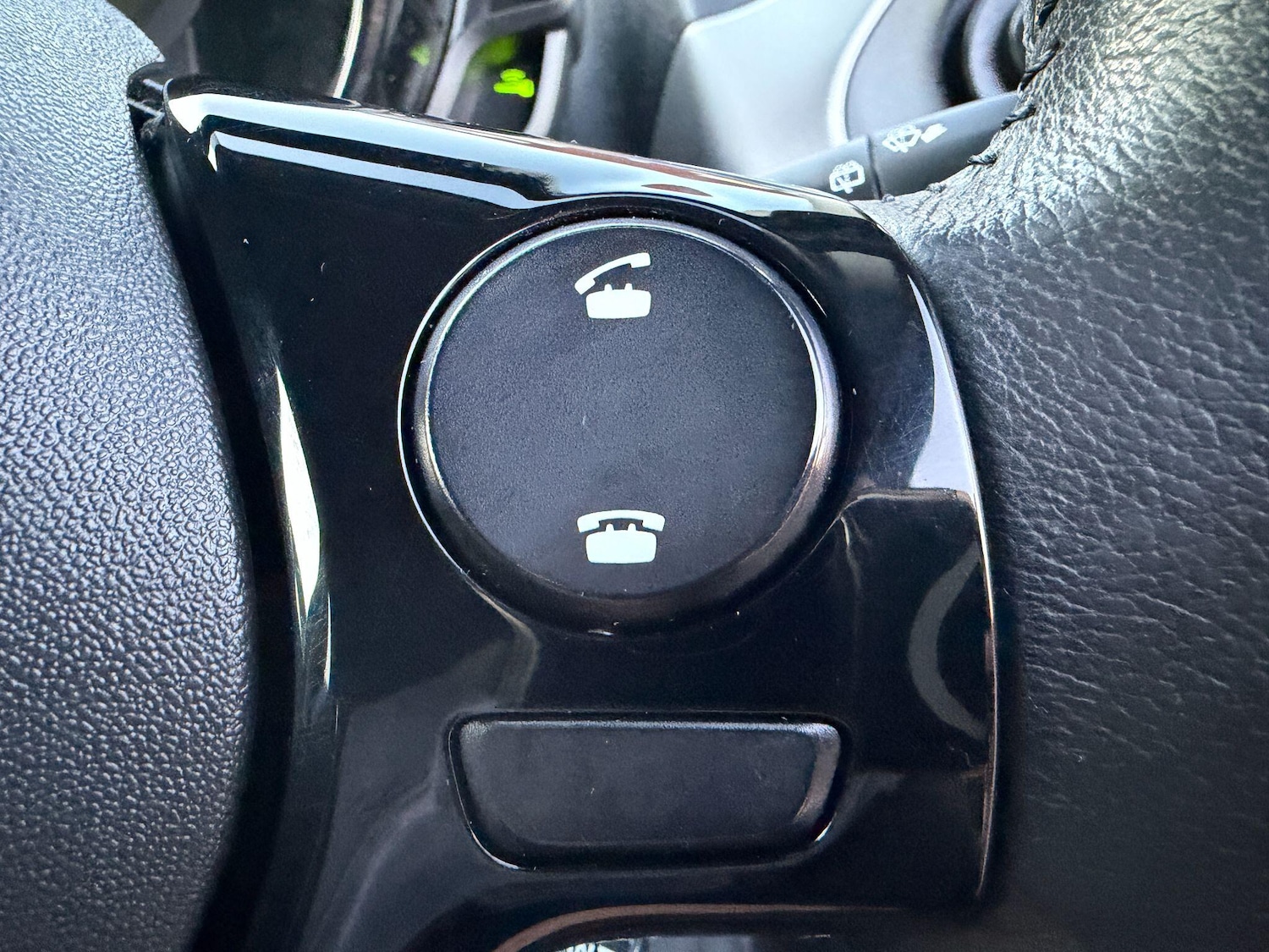 Used Peugeot 108 2015 for sale - 77977843: Photo 27