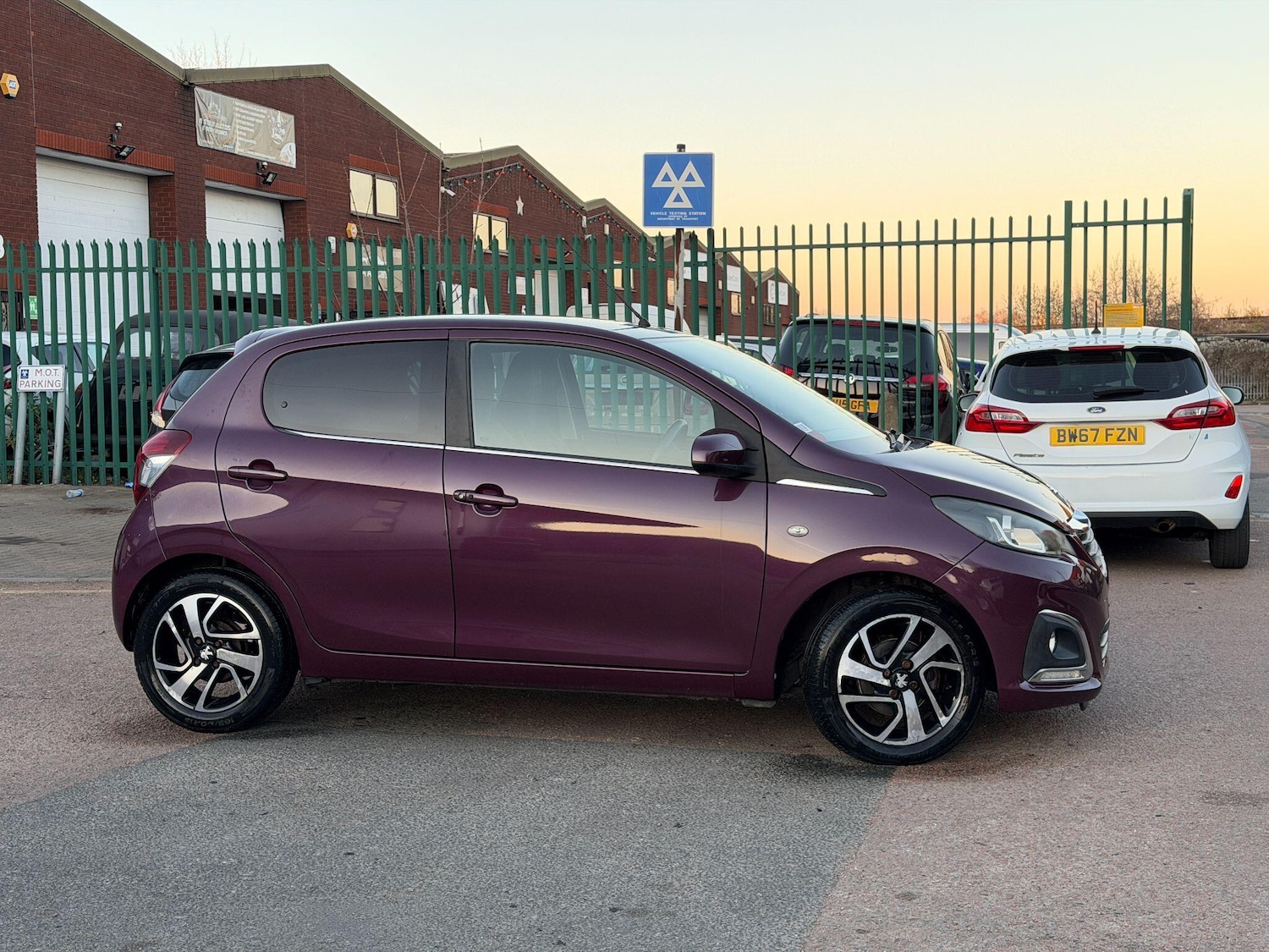 Used Peugeot 108 2015 for sale - 77977843: Photo 5