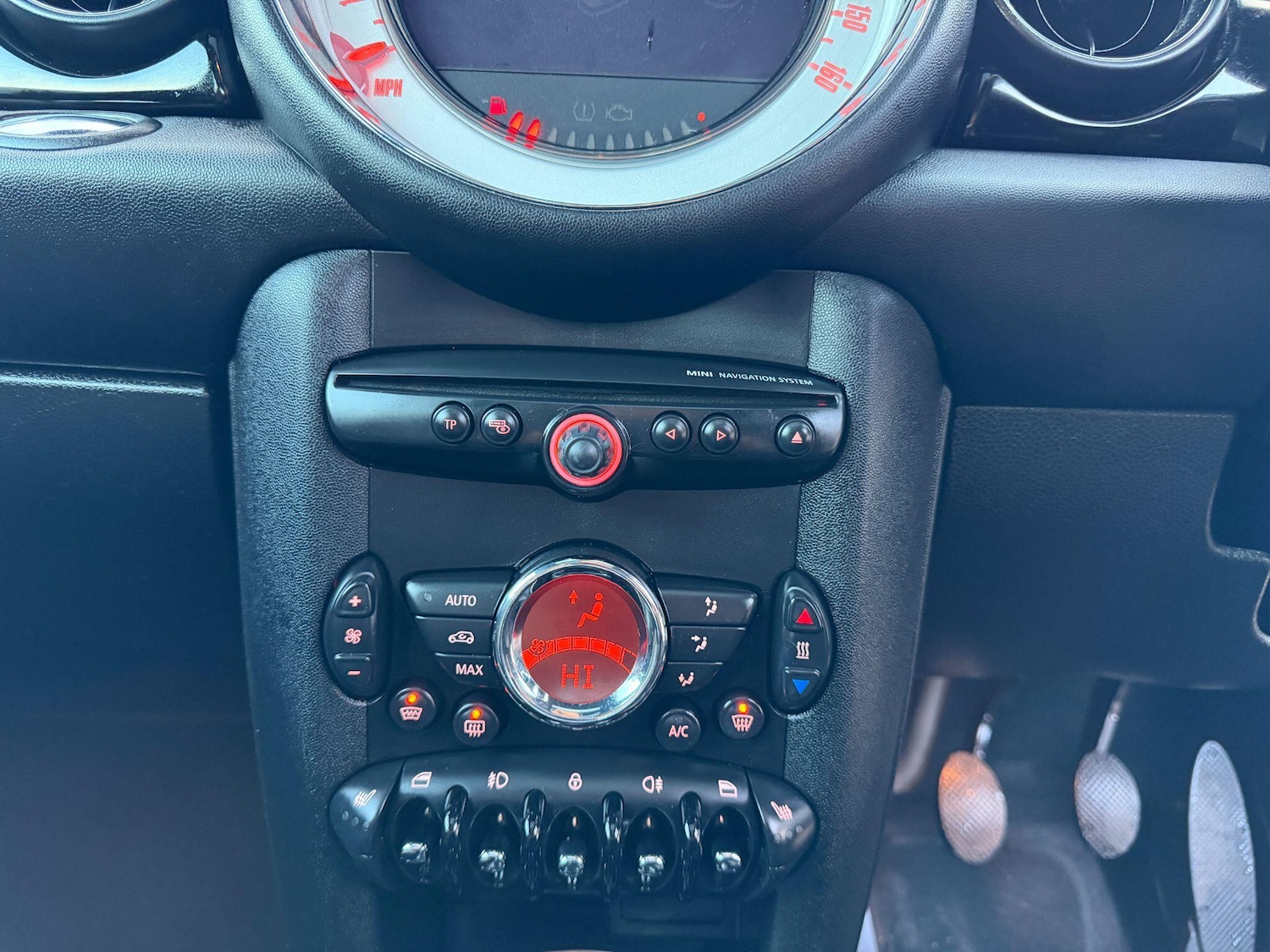 Used MINI Hatch 2014 for sale - 76671200: Photo 25