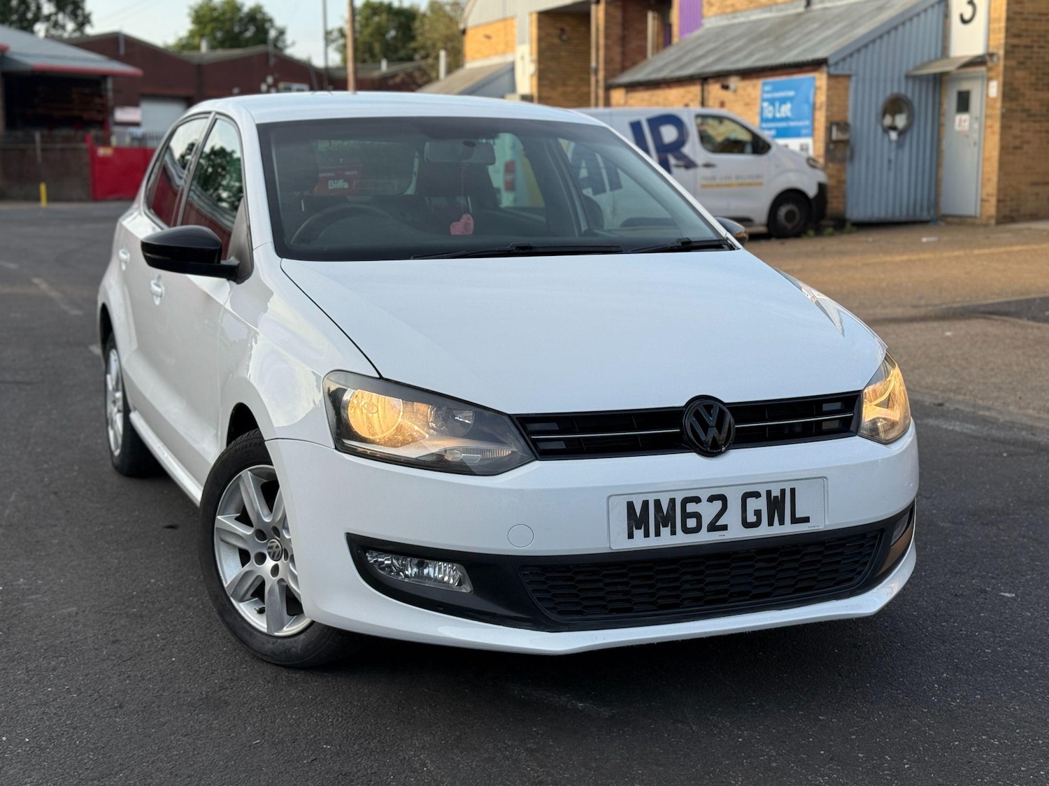 Used Volkswagen Polo 2013 for sale - 76440976: Photo 1