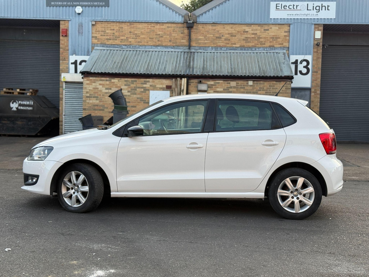 Used Volkswagen Polo 2013 for sale - 76440976: Photo 16