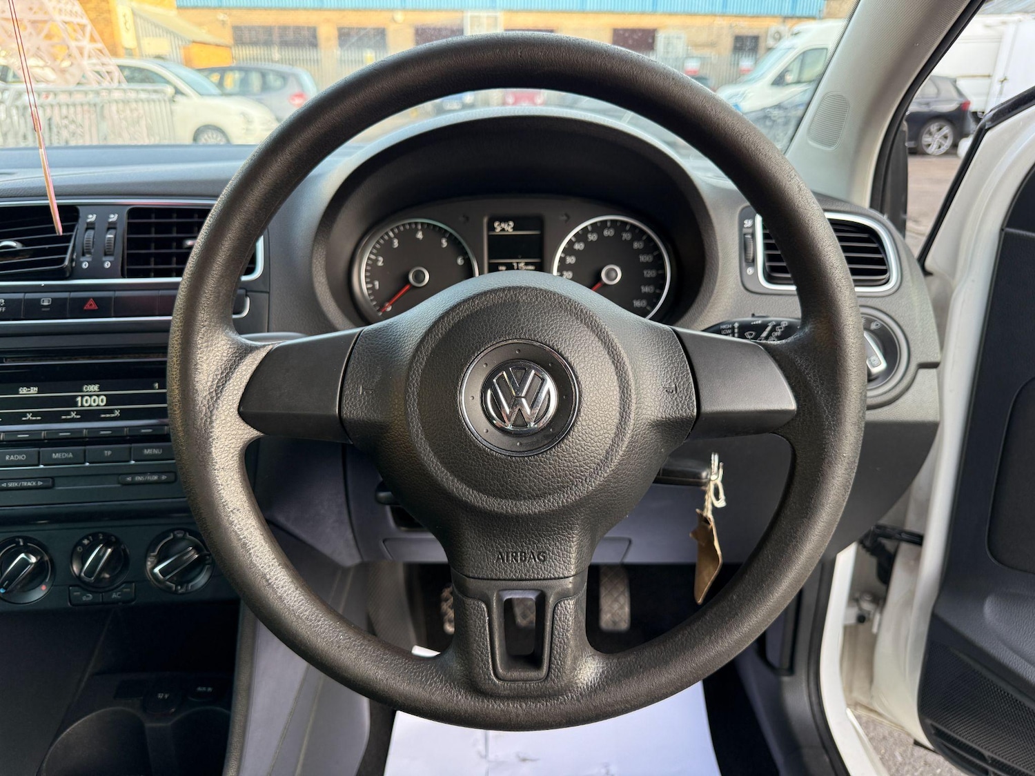 Used Volkswagen Polo 2013 for sale - 76440976: Photo 25