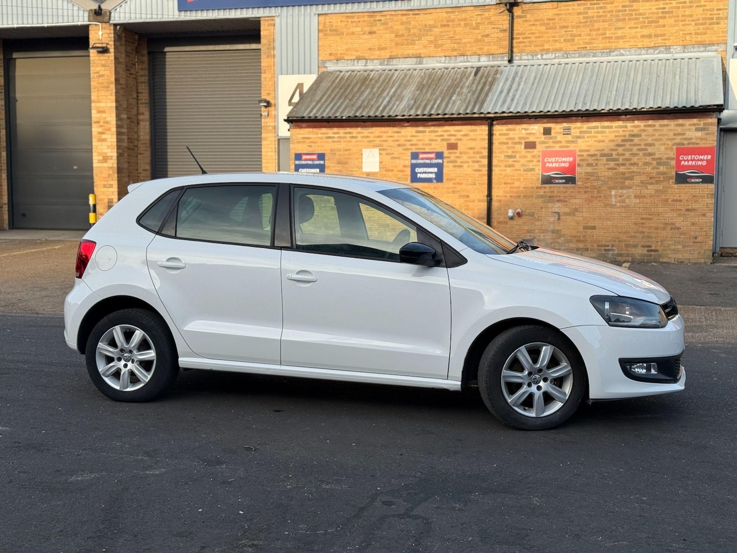 Used Volkswagen Polo 2013 for sale - 76440976: Photo 5