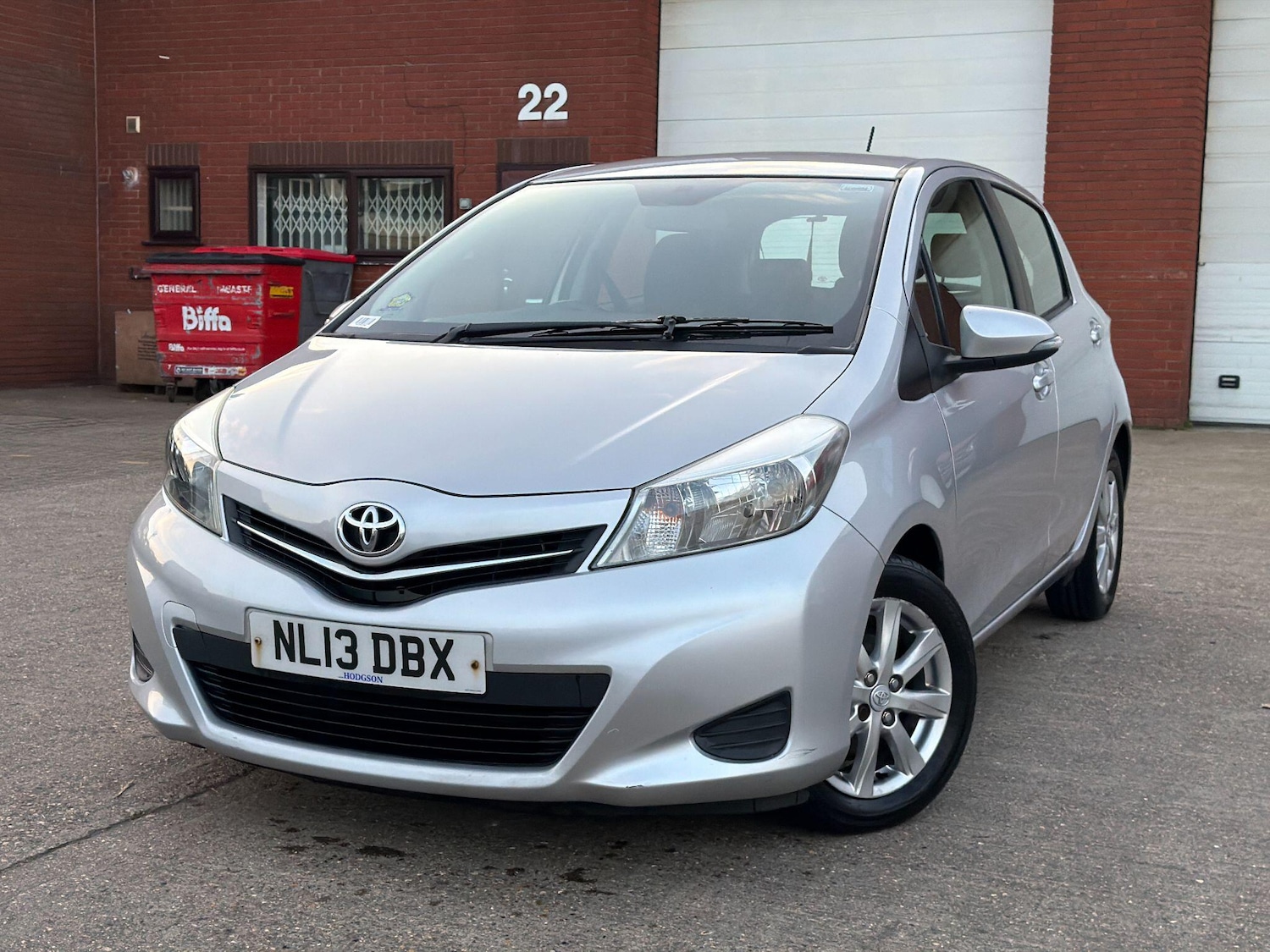 Used Toyota Yaris 2013 for sale - 77737918: Photo 10