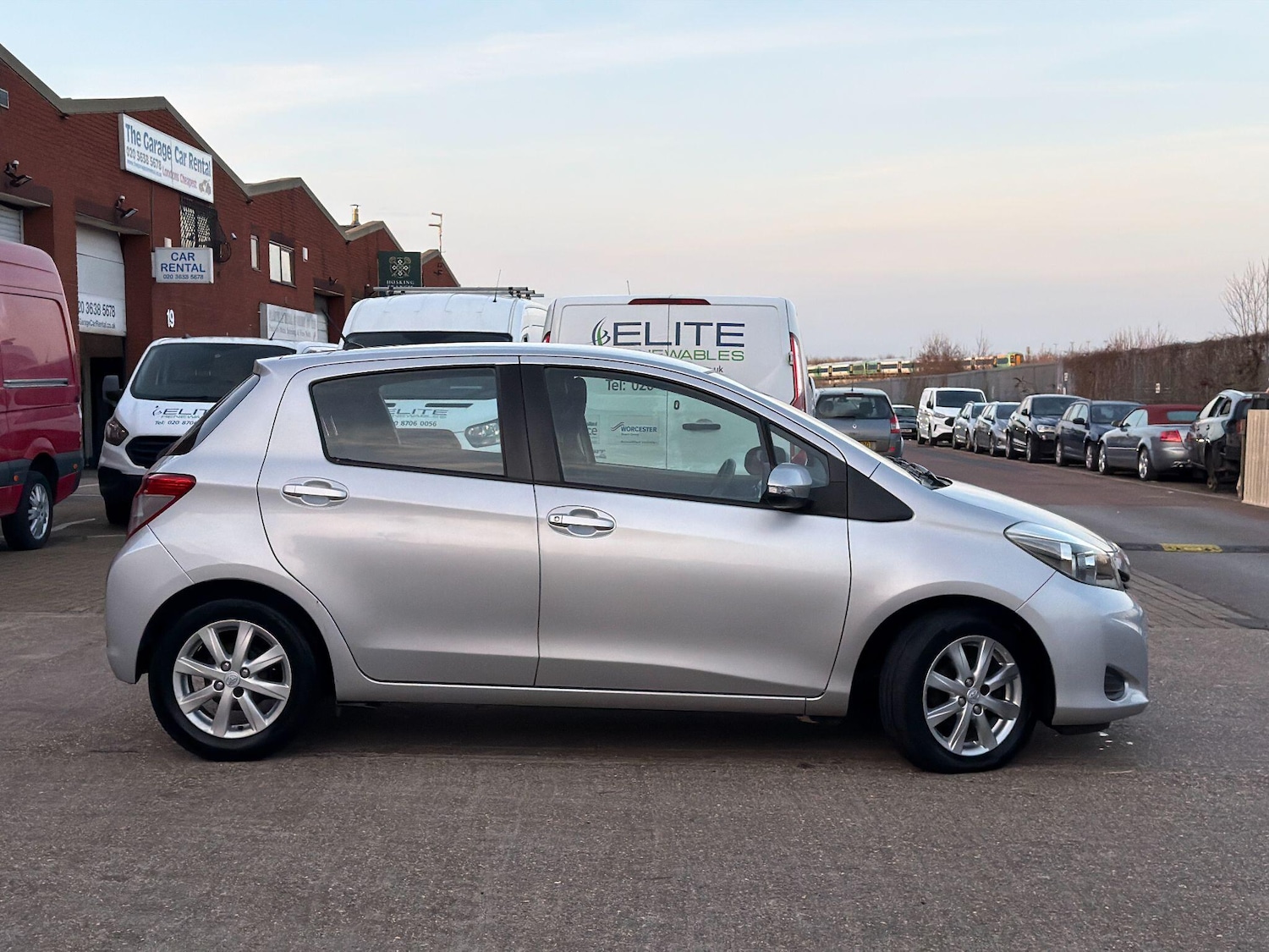 Used Toyota Yaris 2013 for sale - 77737918: Photo 5