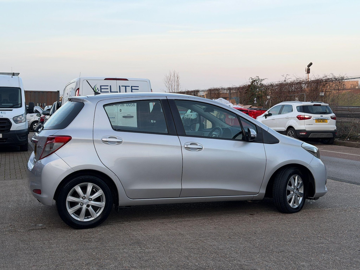 Used Toyota Yaris 2013 for sale - 77737918: Photo 6