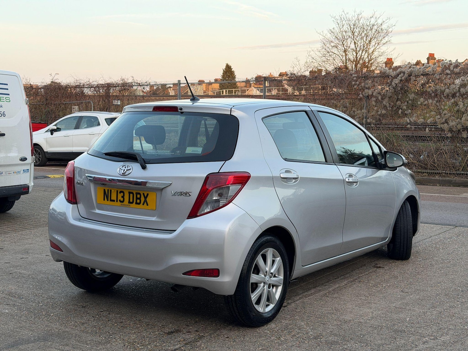 Used Toyota Yaris 2013 for sale - 77737918: Photo 8