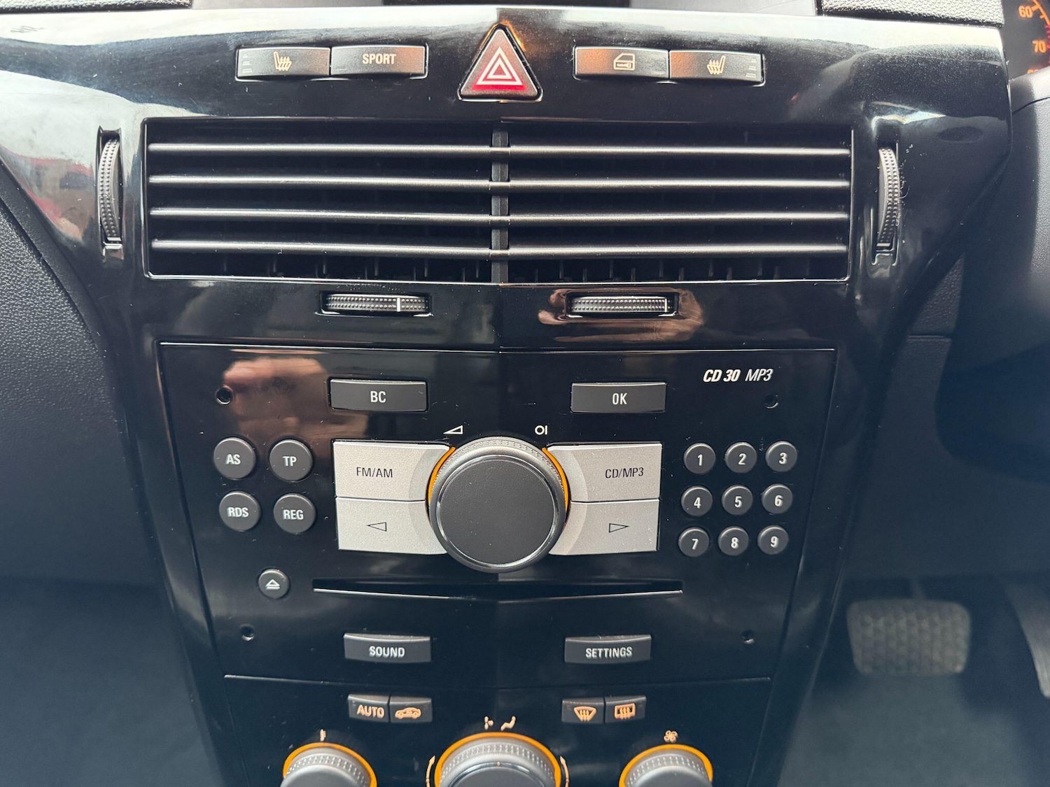 Used Vauxhall Astra 2008 for sale - 76549529: Photo 21