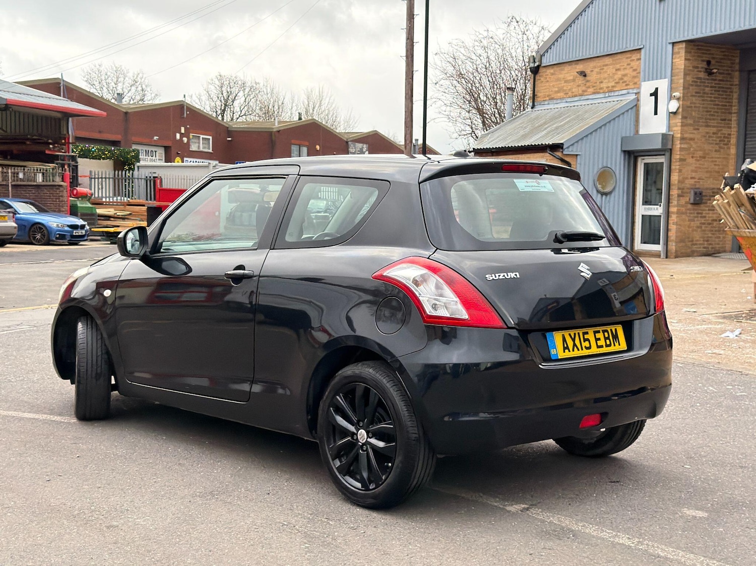 Used Suzuki Swift 2015 for sale - 76965194: Photo 16