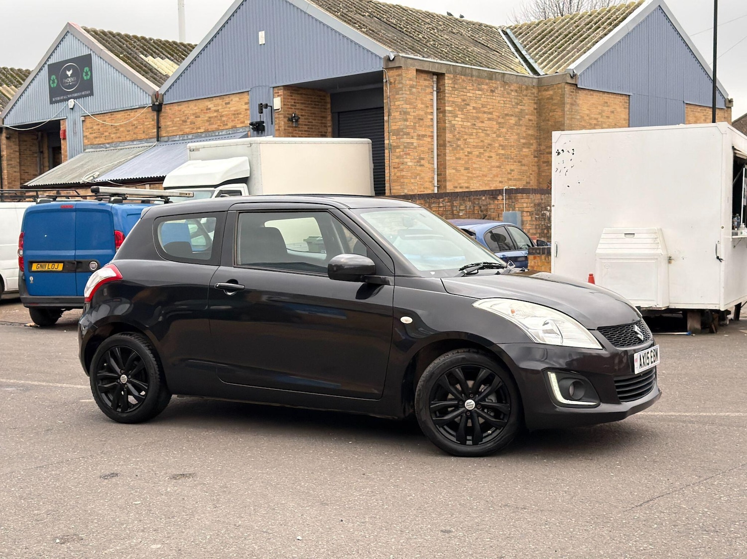 Used Suzuki Swift 2015 for sale - 76965194: Photo 5