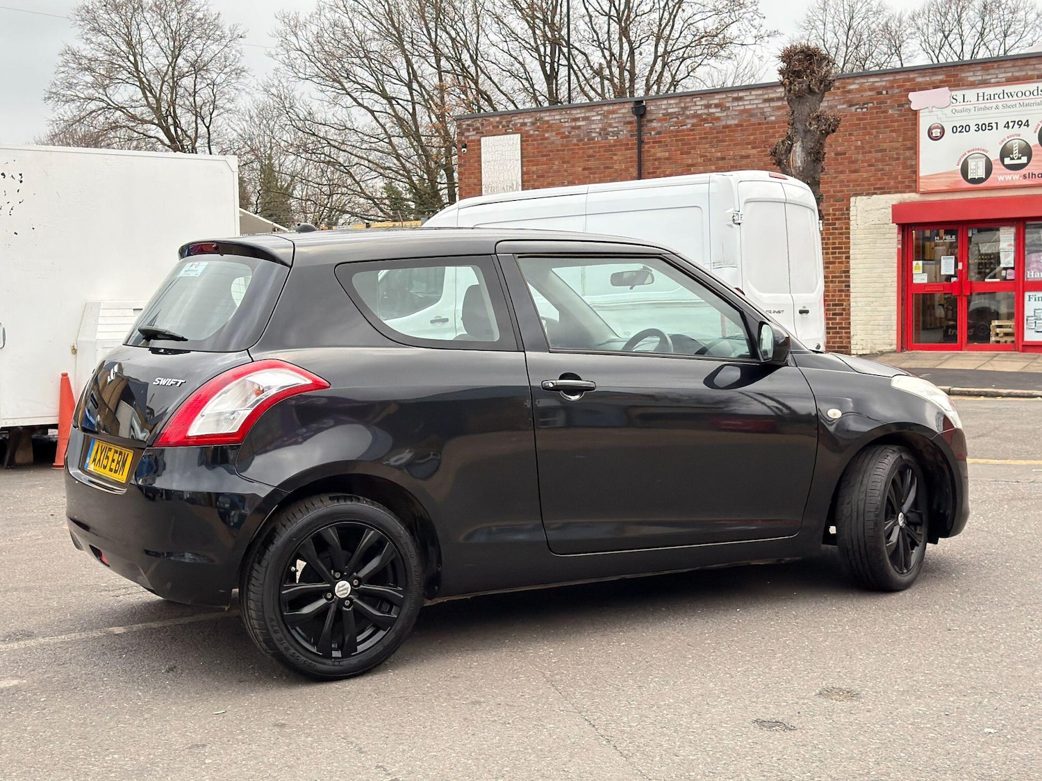 Used Suzuki Swift 2015 for sale - 76965194: Photo 7